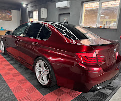 Divine TM — service auto