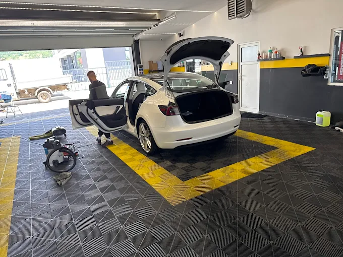BAV auto — fotografie 3
