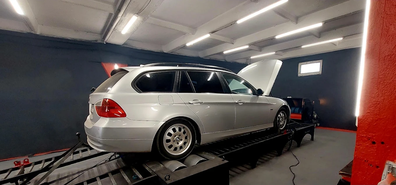 War team tuning — service auto