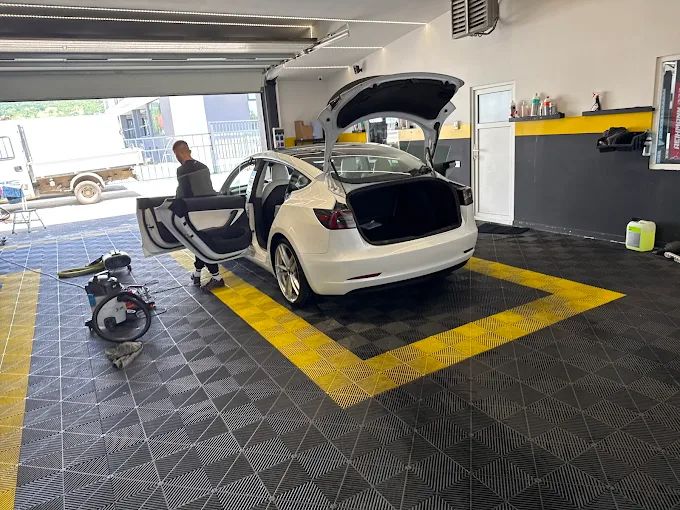 BAV auto — fotografie 3